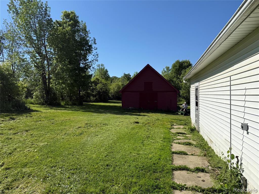 10323 Halsey Road Grand Blanc, MI 48439 - Photo 5 of 18