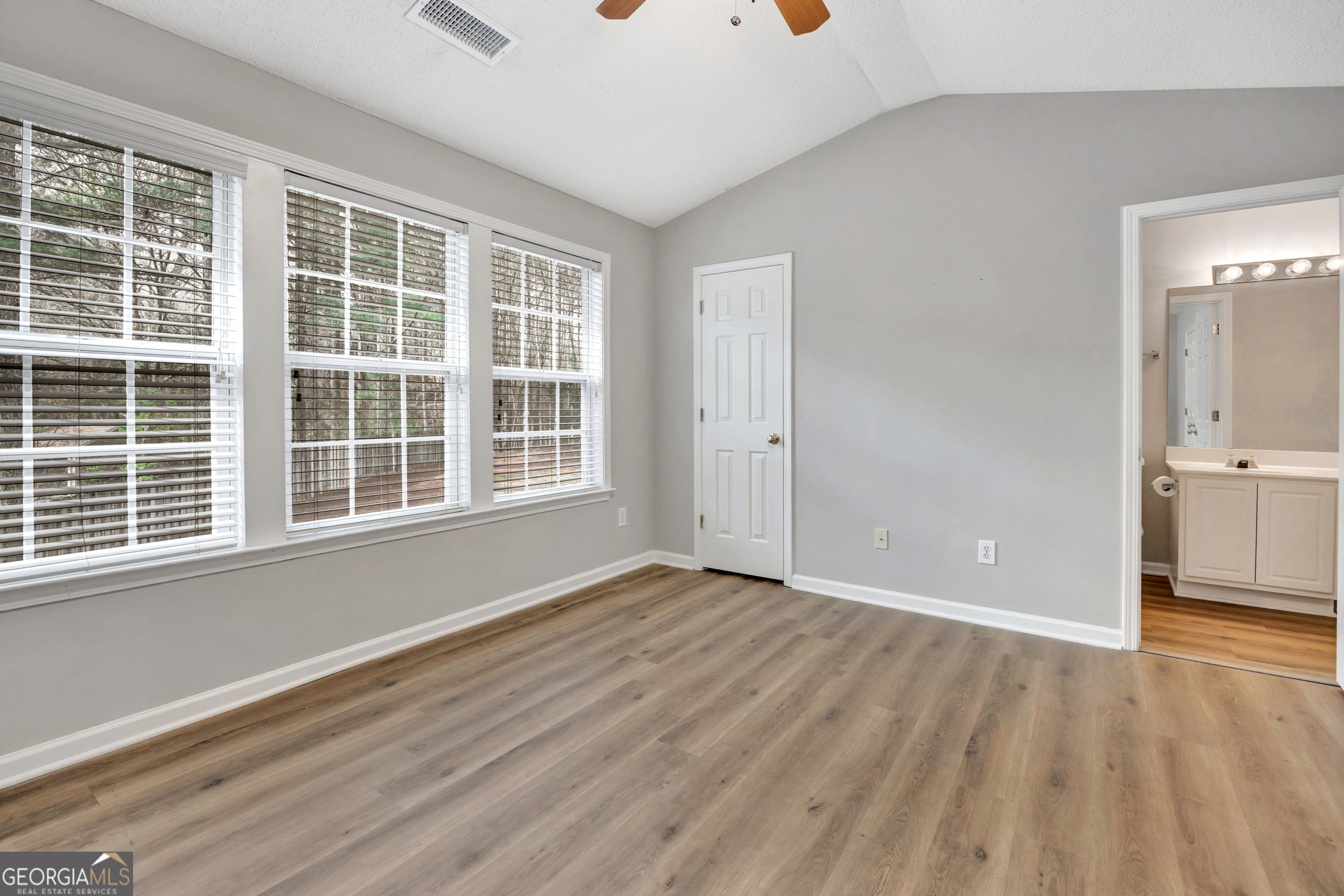 4147 Howell Park Road Duluth, GA 30096 - Photo 19 of 34