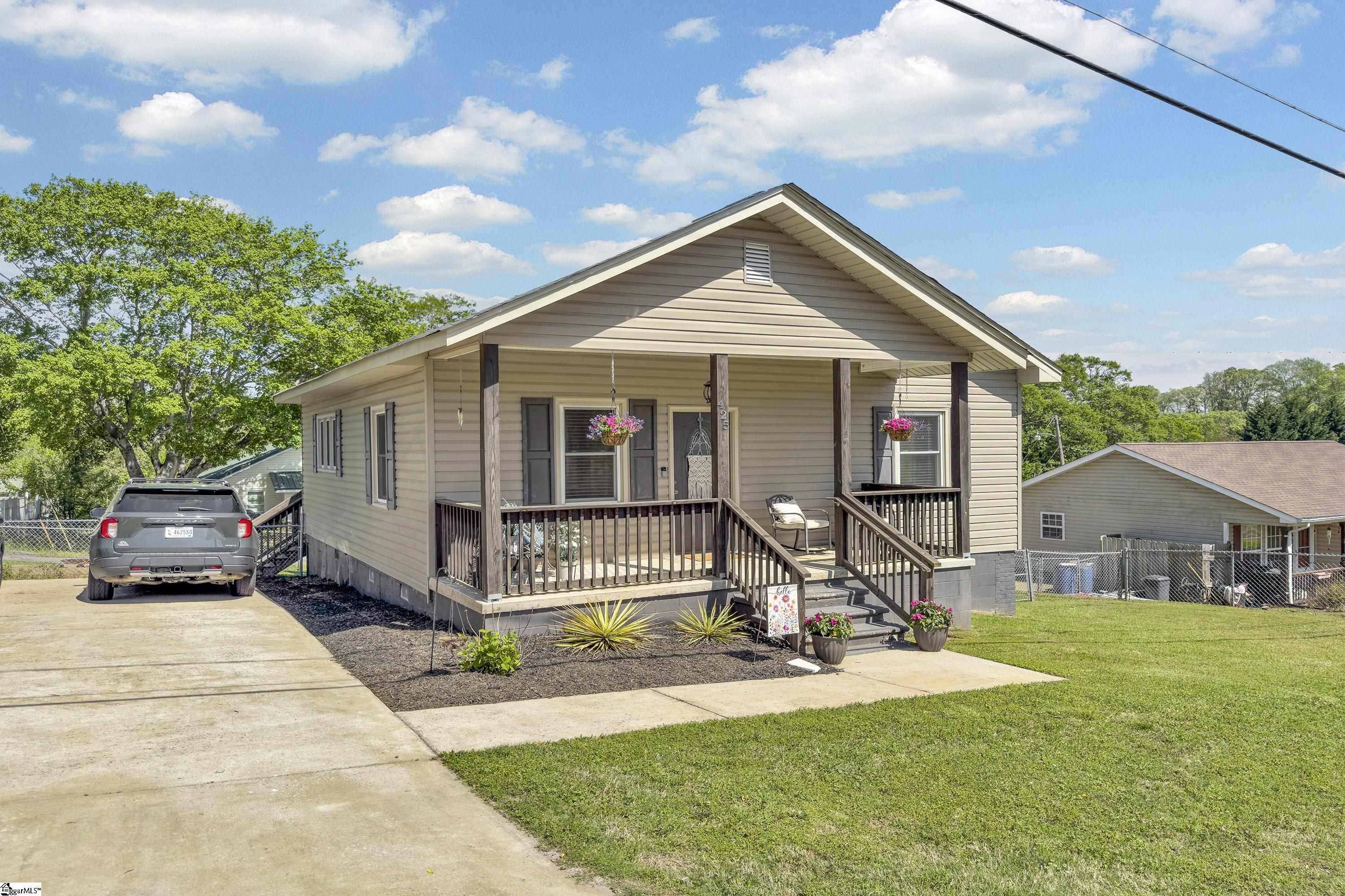 425 River Street Converse, SC 29329 - Photo 13 of 22 Gallery Image 13