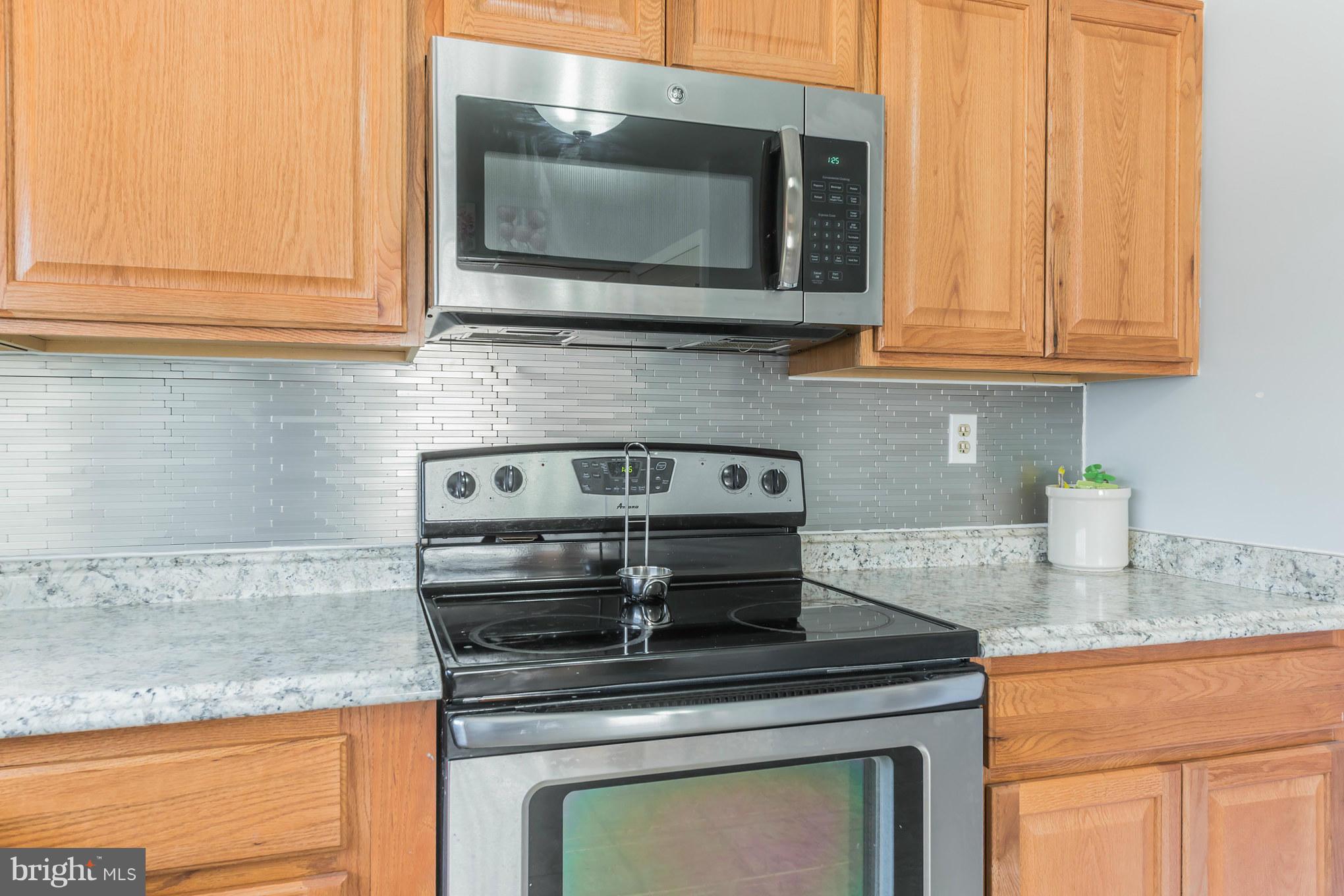 108 Brookfield Road Pasadena, MD 21122 - Photo 11 of 28 Kitchen