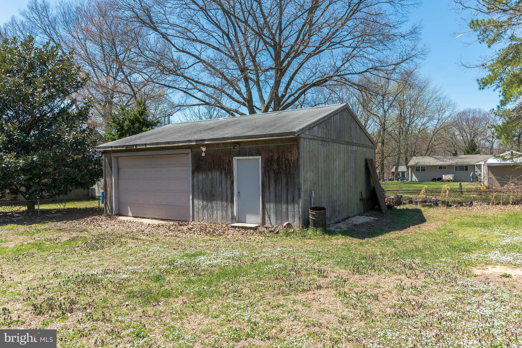 108 Brookfield Road Pasadena, MD 21122 - Photo 26 of 28 Exterior (Rear)