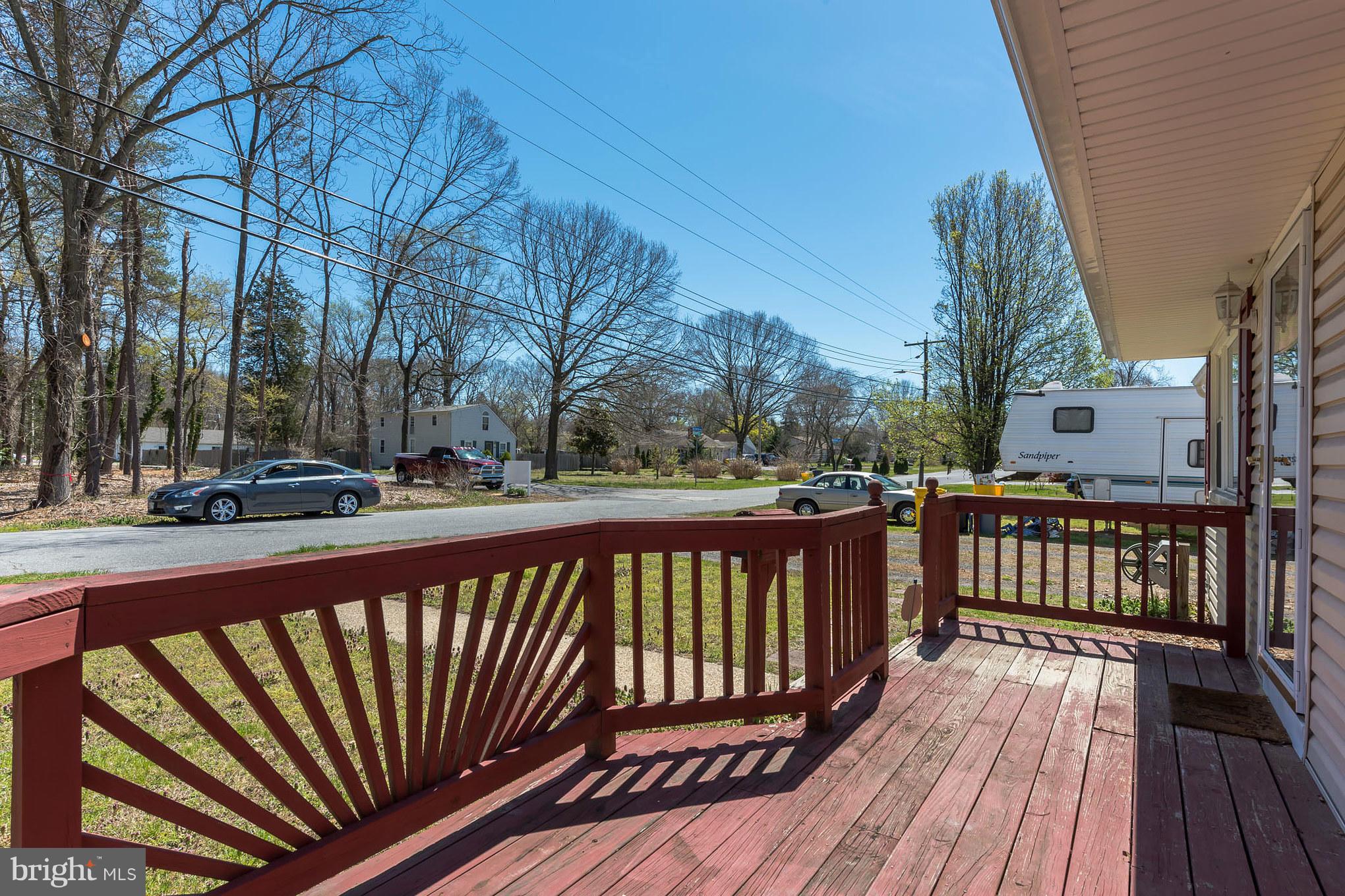 108 Brookfield Road Pasadena, MD 21122 - Photo 5 of 28 Exterior (Front)