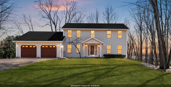 $549,900 | 1367 Whirthington Court, Suamico, WI 54173