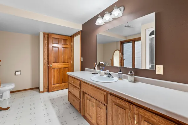 $549,900 | 1367 Whirthington Court, Suamico, WI 54173