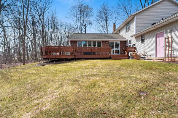 $549,900 | 1367 Whirthington Court, Suamico, WI 54173