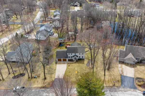 $549,900 | 1367 Whirthington Court, Suamico, WI 54173