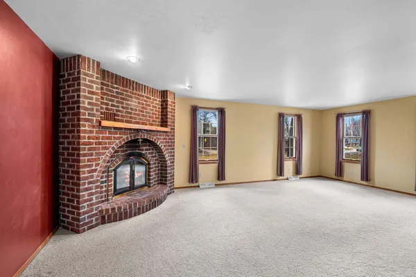 $549,900 | 1367 Whirthington Court, Suamico, WI 54173