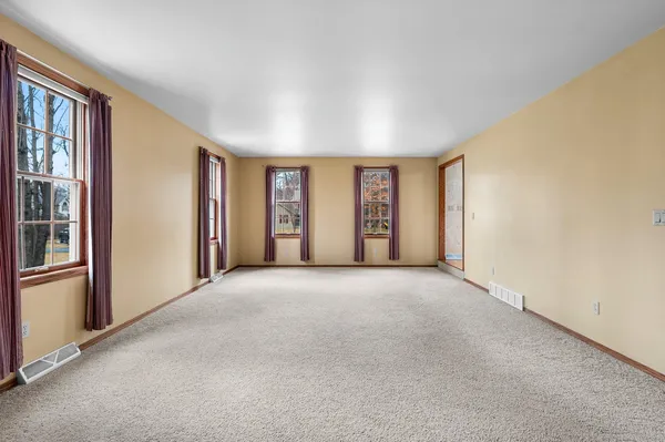 $549,900 | 1367 Whirthington Court, Suamico, WI 54173