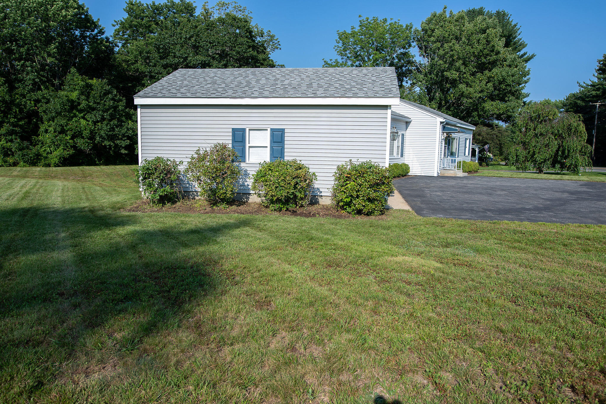 261 Sanford Road Wells, ME 04090 - Photo 7 of 31 IMG_0738