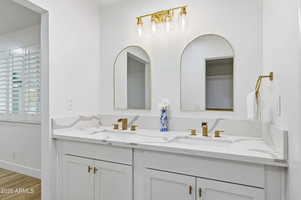 $1,029,000 | 704 East Mesquite Avenue, Gilbert, AZ 85296