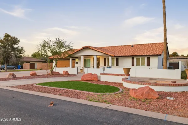 $1,029,000 | 704 East Mesquite Avenue, Gilbert, AZ 85296