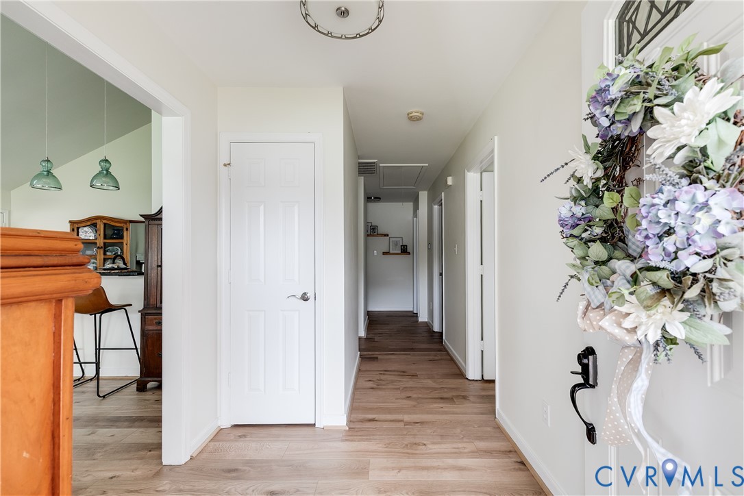 9400 Country Way Road Glen Allen, VA 23060 - Photo 6 of 33 Gallery Image 6