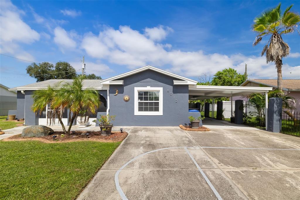 6012 Francis Drive Apollo Beach, FL 33572 - Photo 5 of 57 Gallery Image 5