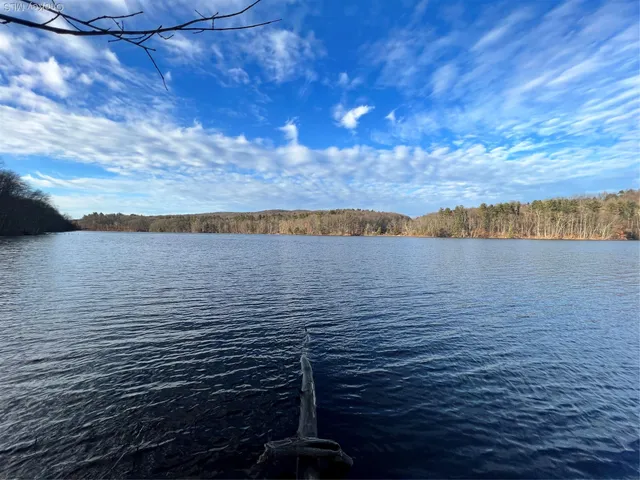 $999,000 | 210 Seven Bridges Road, Unit A, Chappaqua, NY 10514