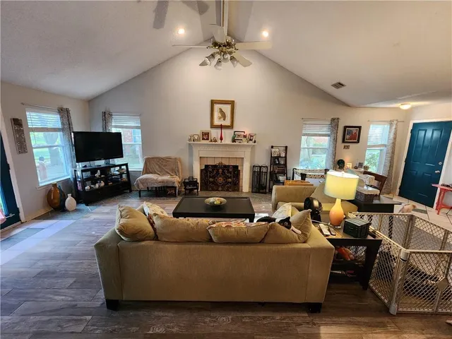 $250,000 | 745 Carondelet Street, Mandeville, LA 70448