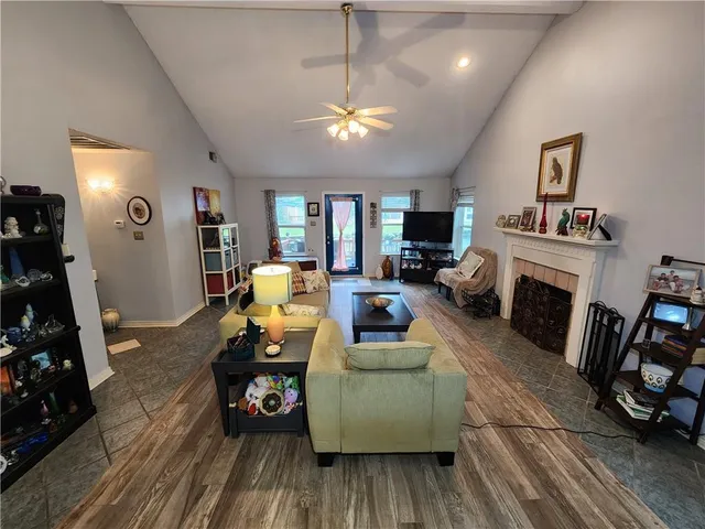 $250,000 | 745 Carondelet Street, Mandeville, LA 70448