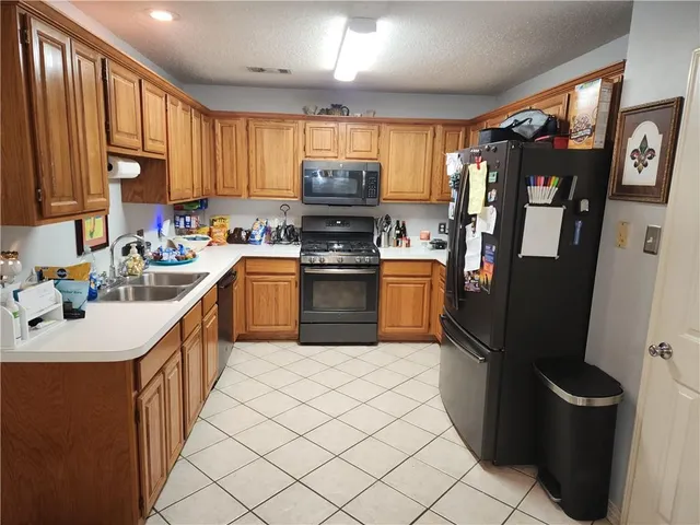 $250,000 | 745 Carondelet Street, Mandeville, LA 70448