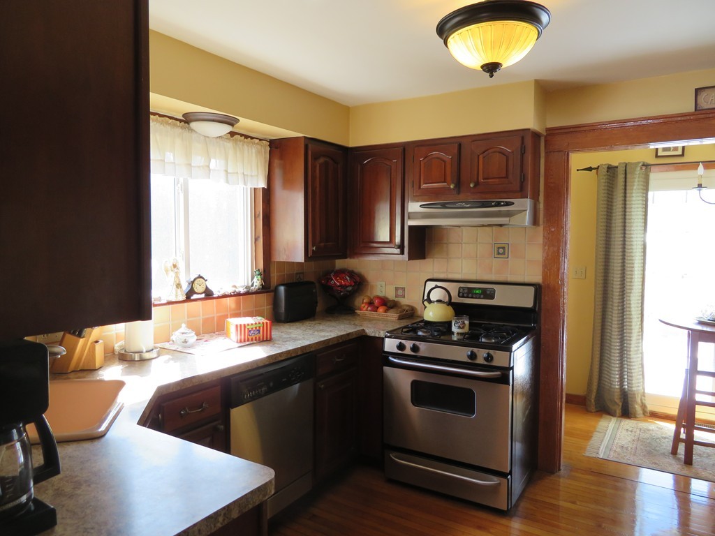 9 Bates Road Framingham, MA 01702 - Photo 2 of 20 Gallery Image 2