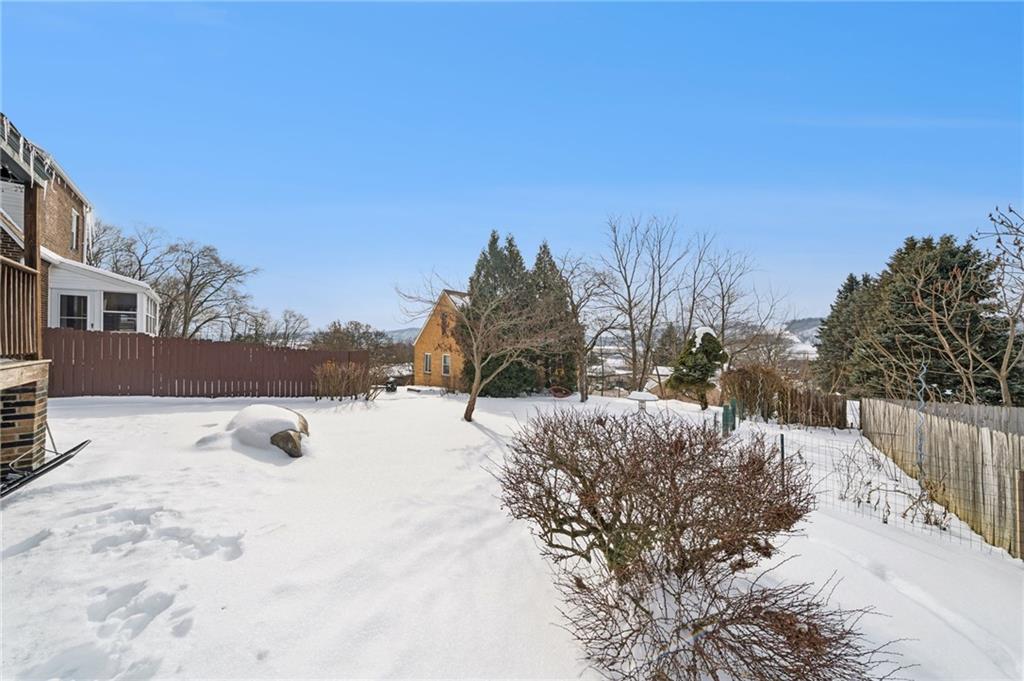 21 Berry Street Baden, PA 15005 - Photo 29 of 34