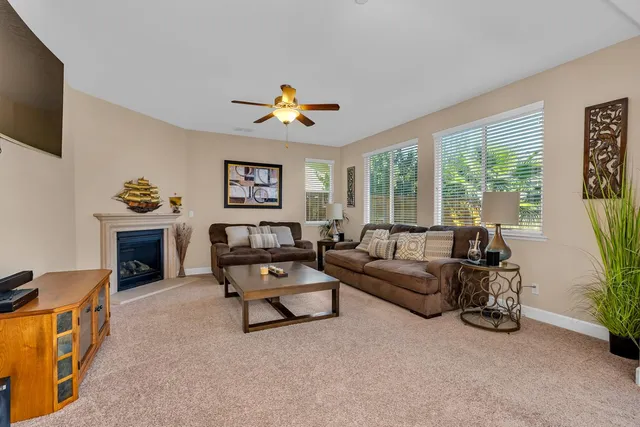 $575,000 | 2490 North Fallbrook Drive, Los Banos, CA 93635