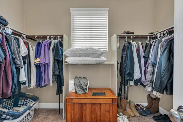 $575,000 | 2490 North Fallbrook Drive, Los Banos, CA 93635