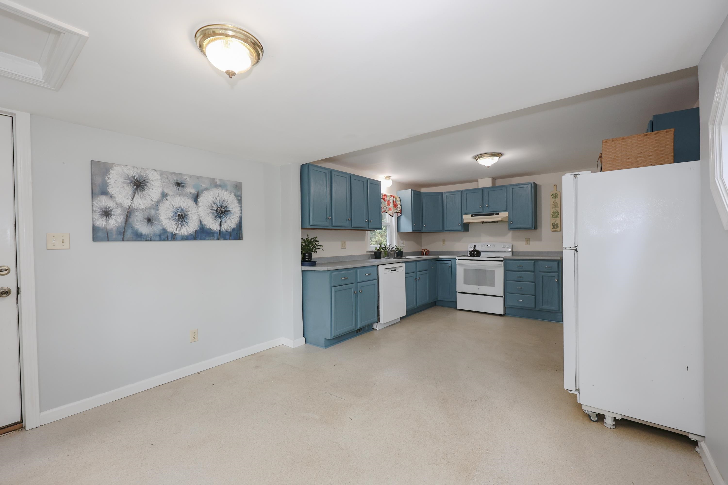 10 Douglass Way Exeter, NH 03833 - Photo 36 of 38 Gallery Image 36