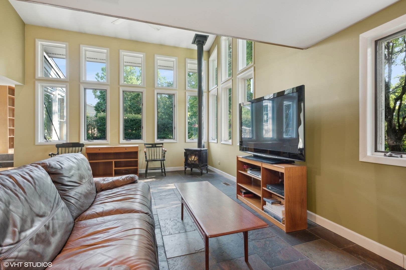 1508 Gamon Road Wheaton, IL 60189 - Photo 23 of 32