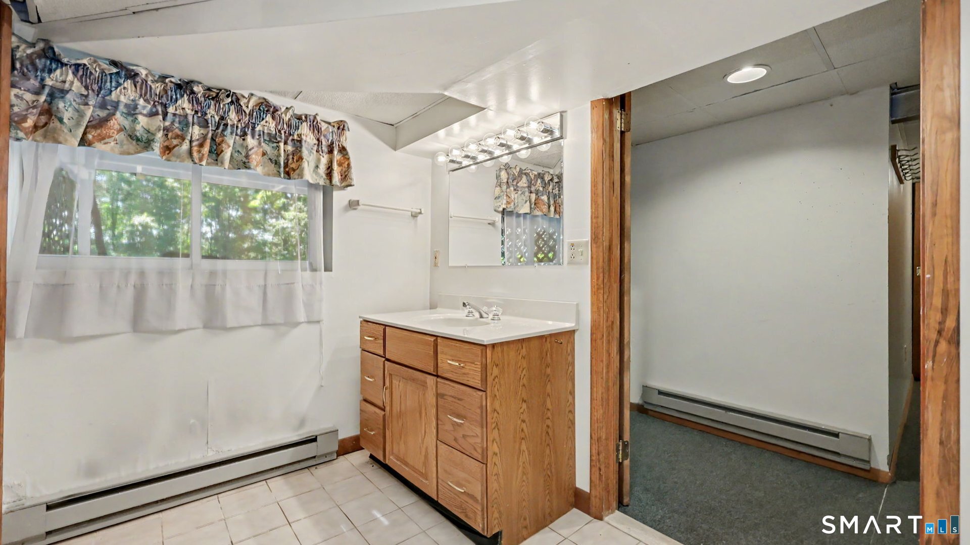 144 Maple Street Seymour, CT 06483 - Photo 25 of 40