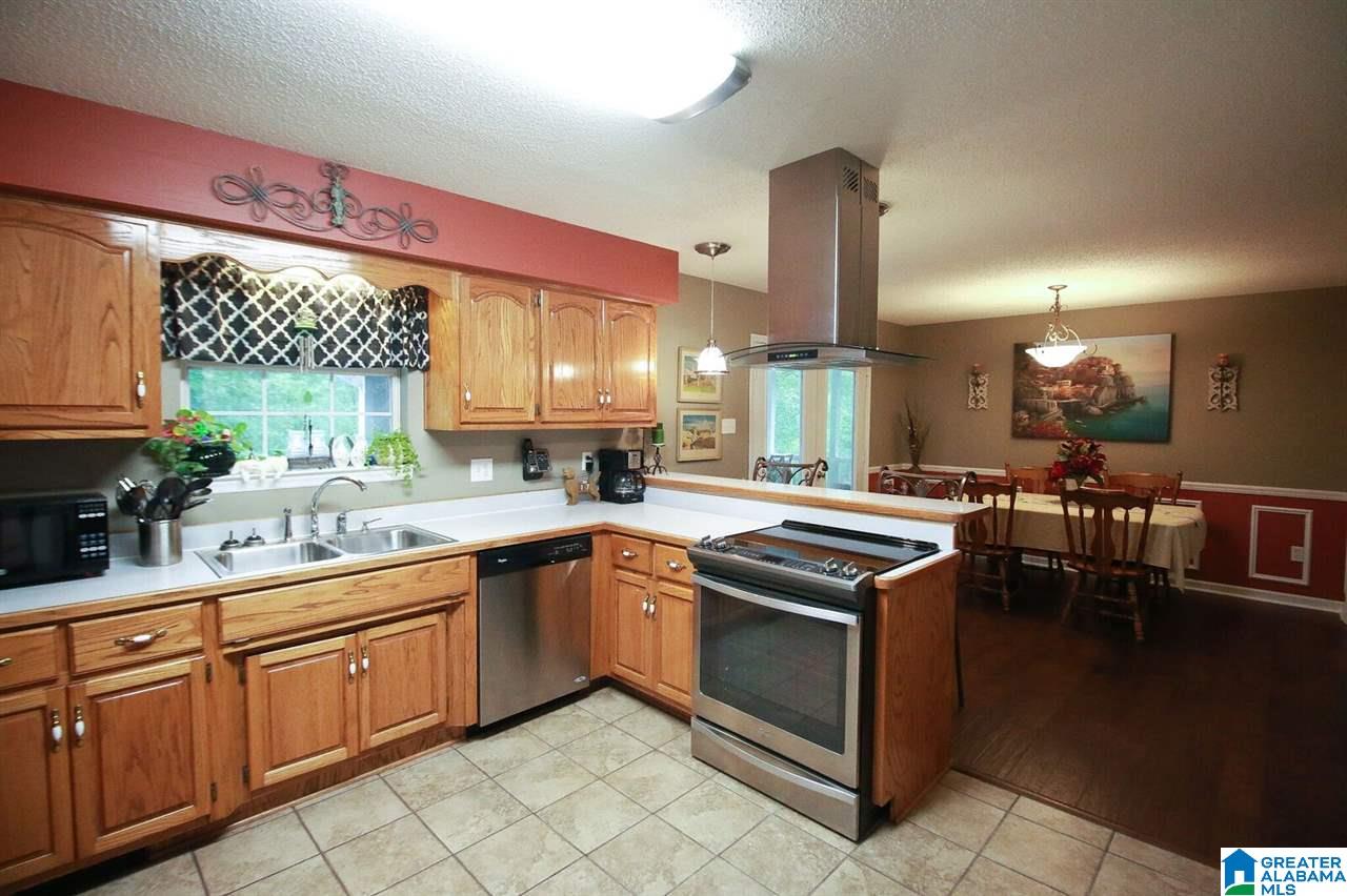 124 Spring Trail Warrior, AL 35180 - Photo 4 of 20