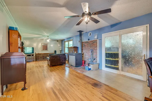 $329,000 | 145 Escape Mountain Road, Hampton, TN 37658