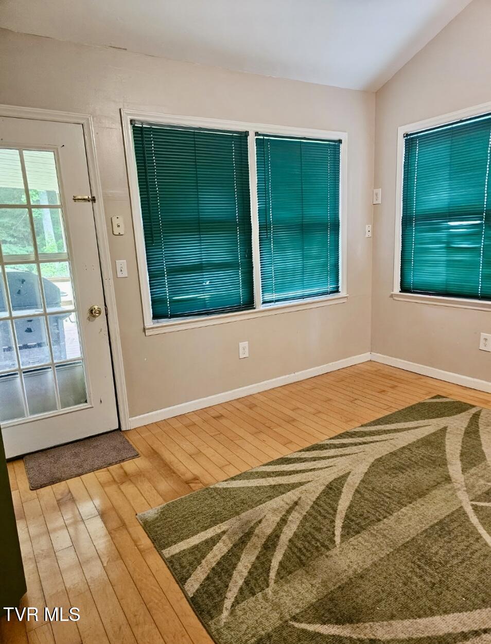 145 Escape Mountain Road Hampton, TN 37658 - Photo 29 of 39 2843538464860278600