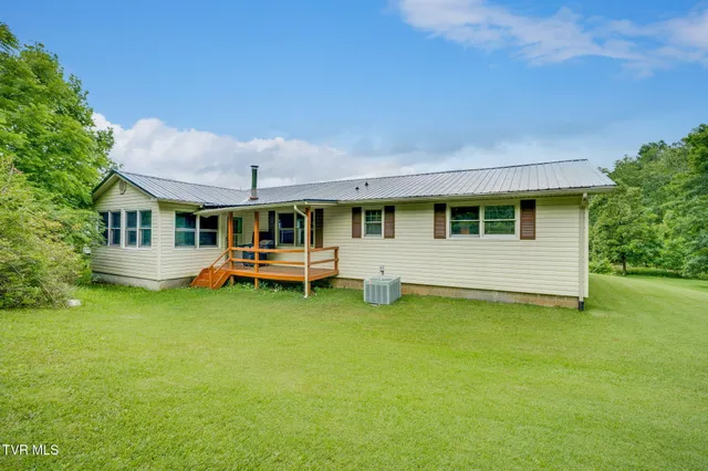 $329,000 | 145 Escape Mountain Road, Hampton, TN 37658