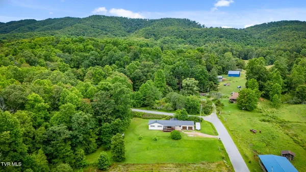 $240,000 | 145 Escape Mountain Road, Hampton, TN 37658