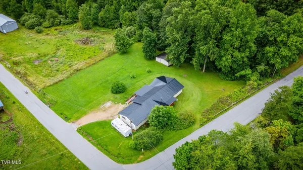 $240,000 | 145 Escape Mountain Road, Hampton, TN 37658