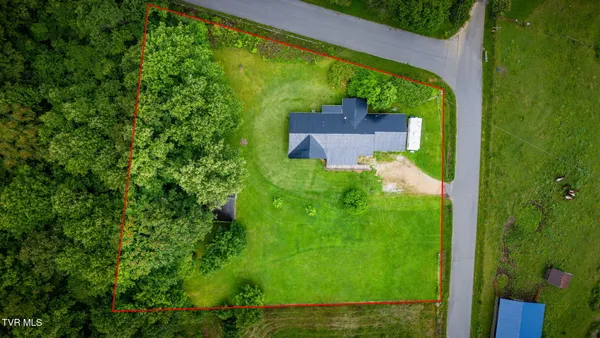 $240,000 | 145 Escape Mountain Road, Hampton, TN 37658