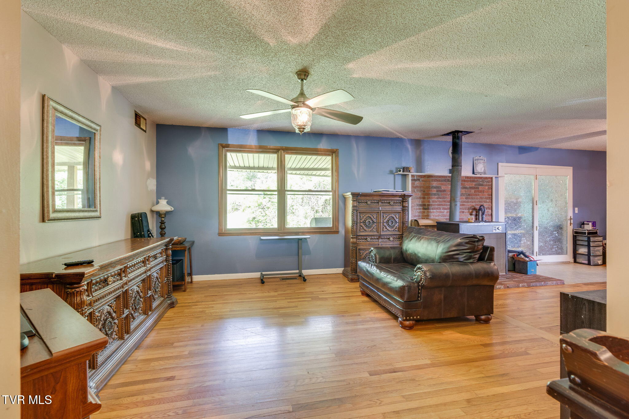 145 Escape Mountain Road Hampton, TN 37658 - Photo 8 of 39 008