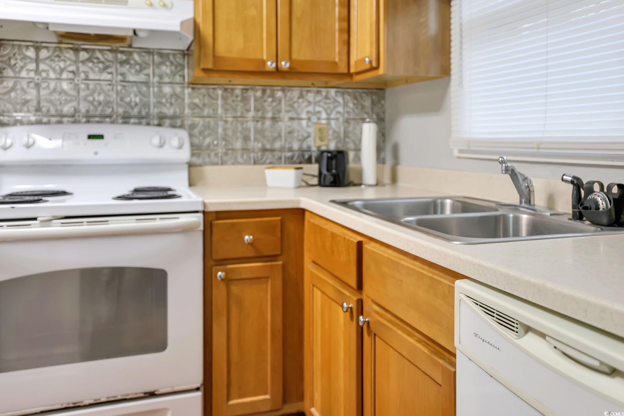 1025 Carolina Road, Unit A1 Conway, SC 29526 - Photo 7 of 13