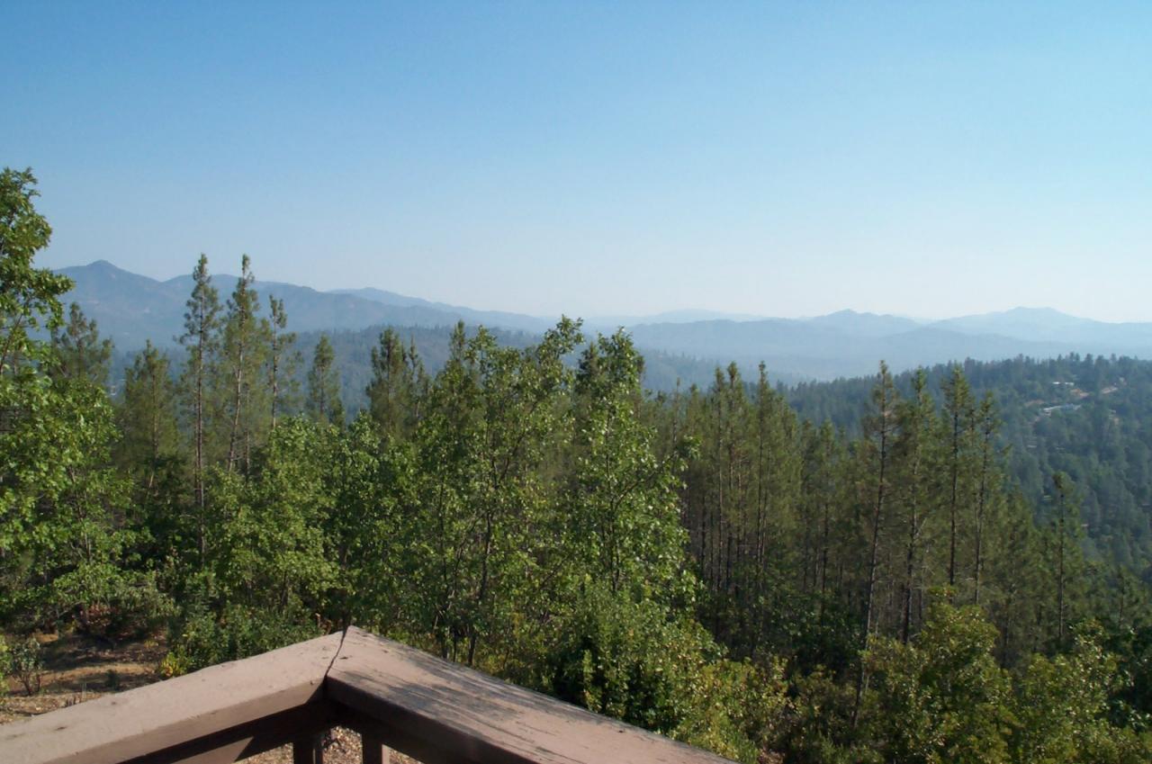 15577 Gas House Hill Road Redding, CA 96087 - Photo 3 of 21 Corner deck view