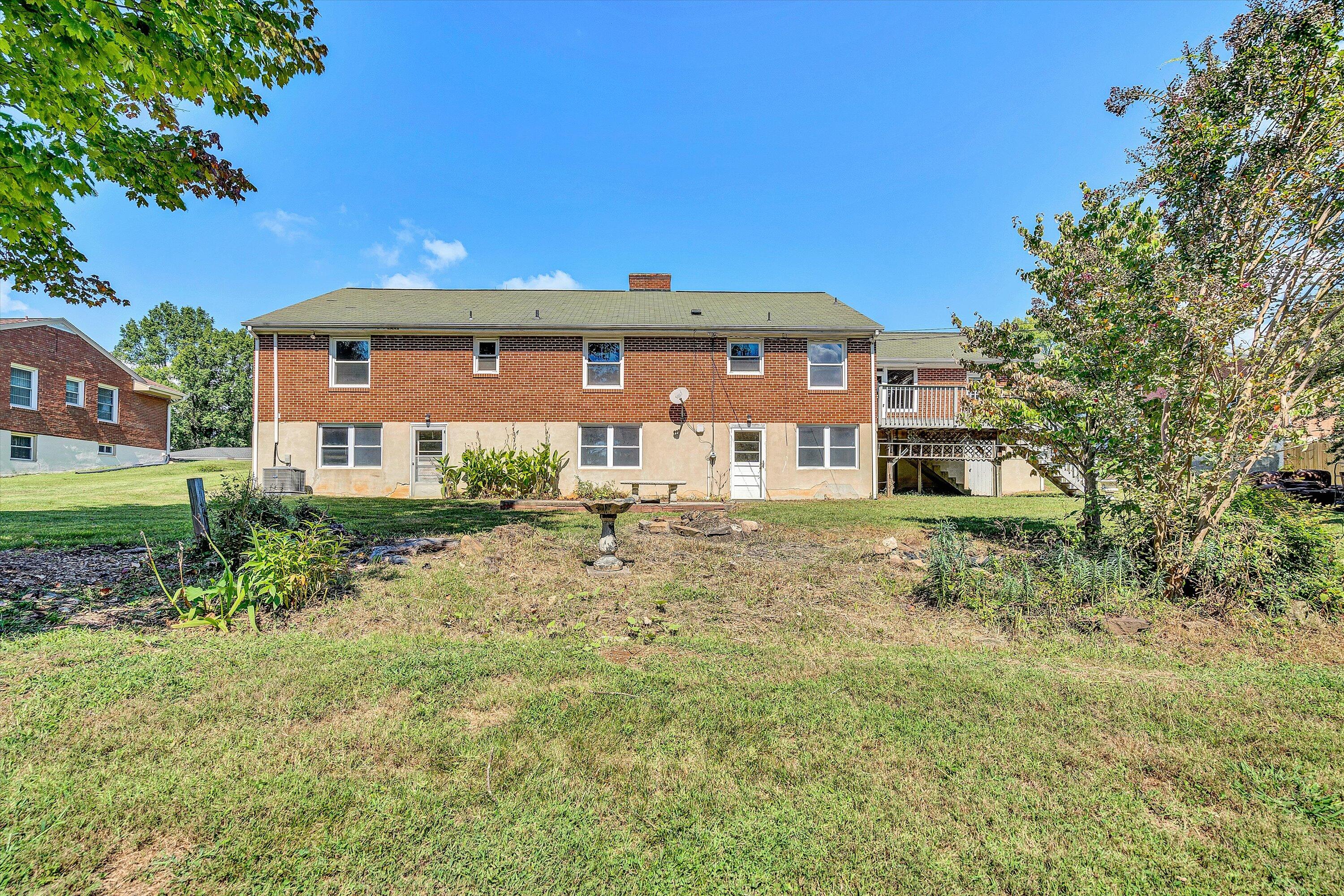 4038 High Acres Road Northwest Roanoke, VA 24017 - Photo 26 of 28 32-DSC04129