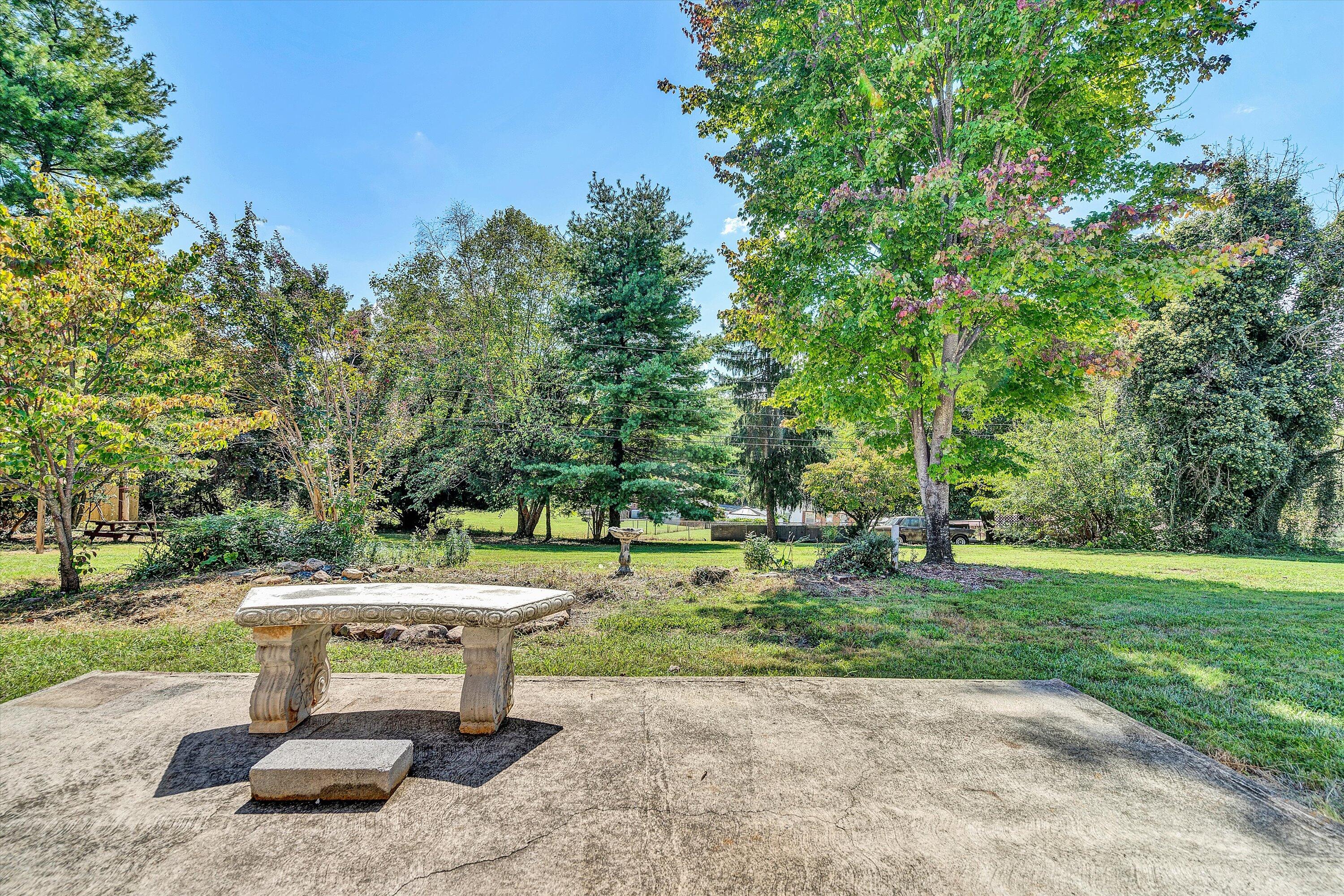 4038 High Acres Road Northwest Roanoke, VA 24017 - Photo 28 of 28 31-DSC04126