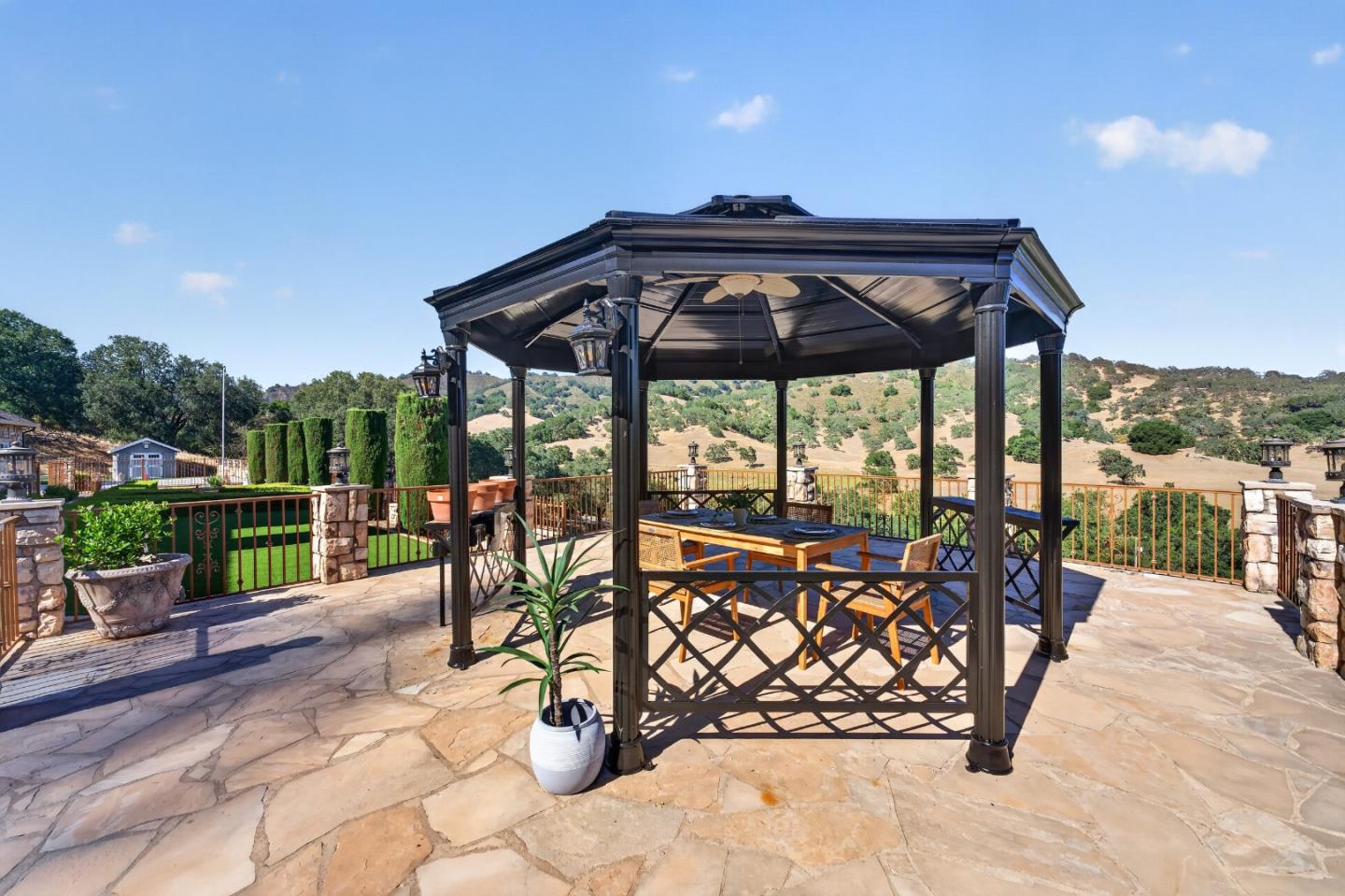 17005 Uvas Road Morgan Hill, CA 95037 - Photo 10 of 78