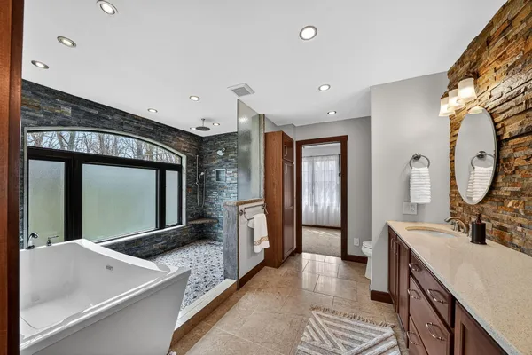 $699,000 | 1900 Emerald Forest Lane, Niles, MI 49120