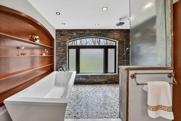 $699,000 | 1900 Emerald Forest Lane, Niles, MI 49120