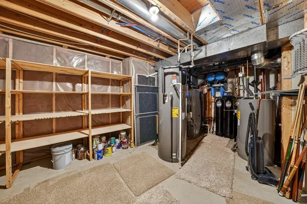 $699,000 | 1900 Emerald Forest Lane, Niles, MI 49120