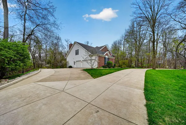 $699,000 | 1900 Emerald Forest Lane, Niles, MI 49120