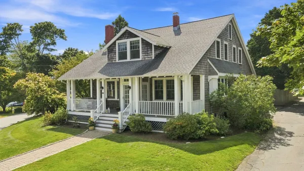 $1,799,900 | 5 Ticehurst Lane, Marblehead, MA 01945