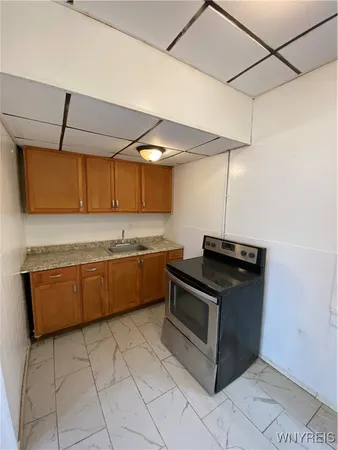 $1,400 | 235 High Street, Buffalo, NY 14204