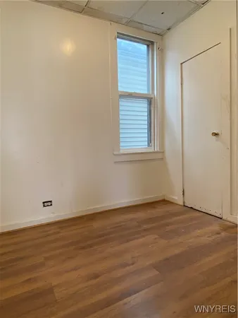 $1,400 | 235 High Street, Buffalo, NY 14204