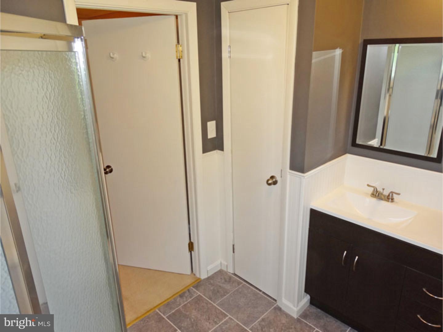 60 Round Hill Road Levittown, PA 19056 - Photo 20 of 25 Bathroom