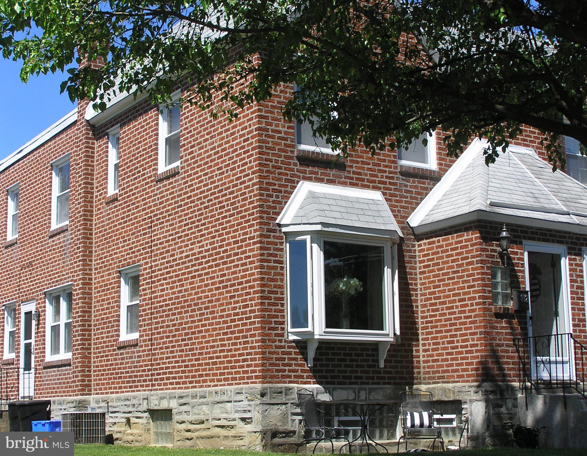 812 Medway Road Philadelphia, PA 19115 - Photo 3 of 33 a front view of a house with street